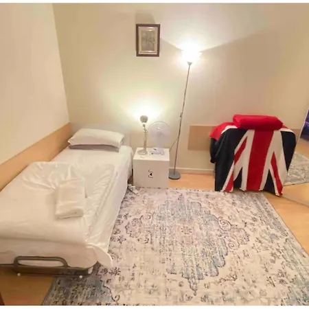Single Room - Kings Cross, Female Only,, Guest House Londres Exterior foto
